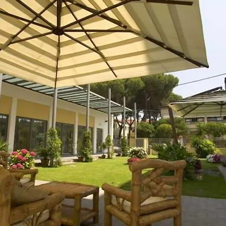 Spinelli Hotel
