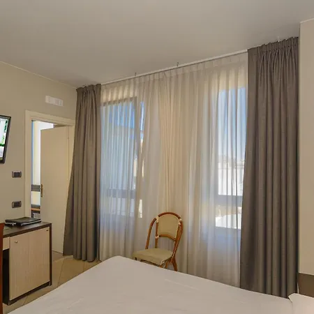 Spinelli וירג'יו