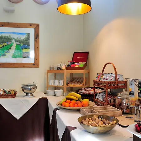 מלון Spinelli 3*