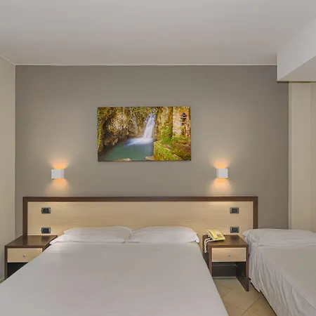 Spinelli וירג'יו